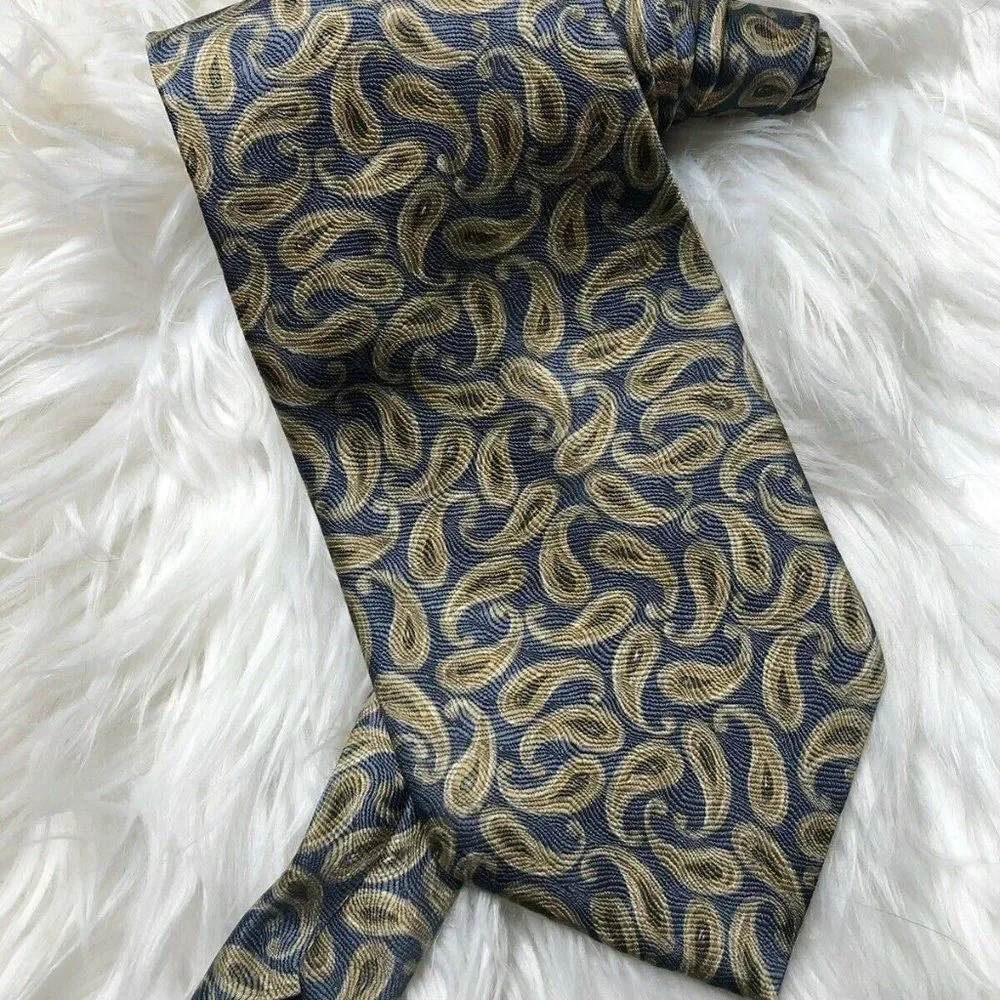 Daniel Hechter Men's Paisley Tie Preppy Retro